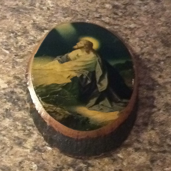 Vintage Jesus on Wood slice - Picture 2 of 2